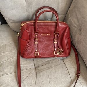 Michael kors red pebbled leather satchel crossbody shoulder bag